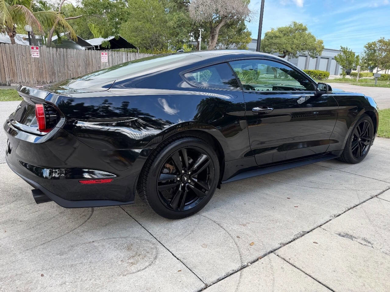 Used 2015 Ford Mustang Premium w/ Ecoboost Performance Package image 7