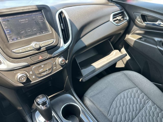 Used 2020 Chevrolet Equinox LT w/ LPO, Floor Liner Package FWD image 35