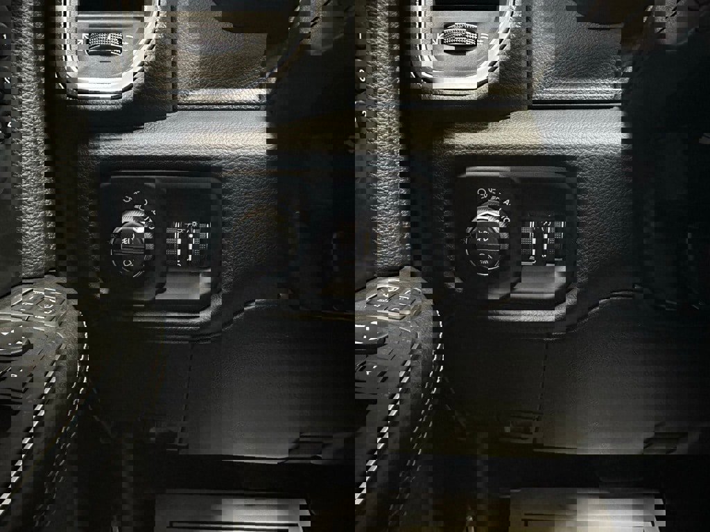 Used 2024 RAM 2500 Laramie image 18