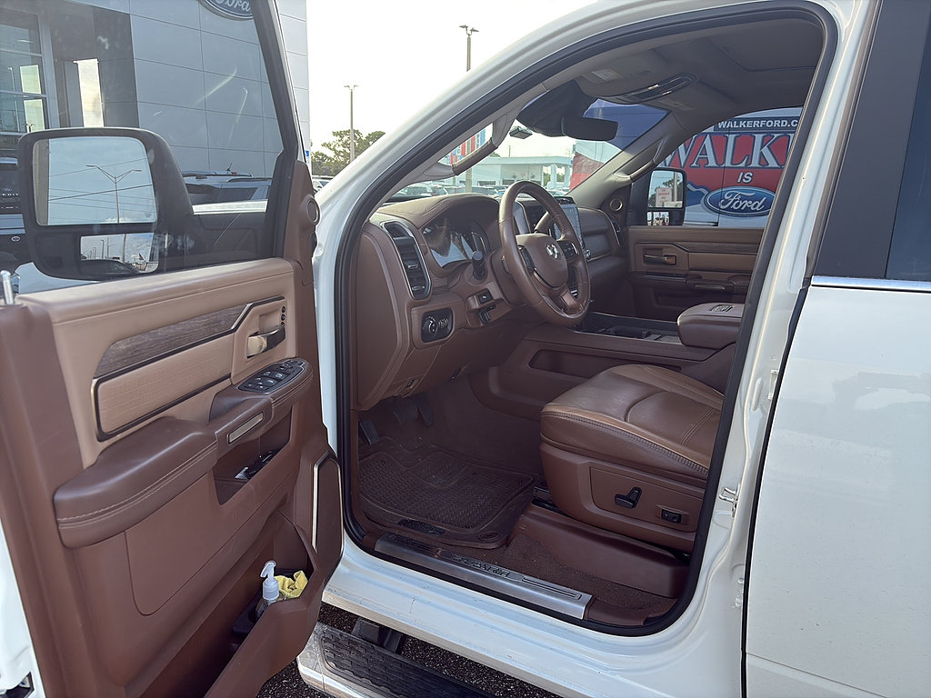 Used 2024 RAM 2500 Limited w/ Safety Group AWD/4WD image 2