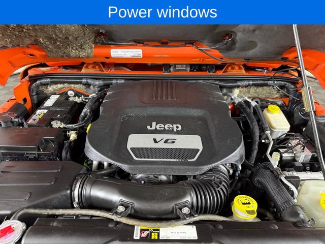 Used 2015 Jeep Wrangler Sahara w/ Connectivity Group AWD/4WD image 16