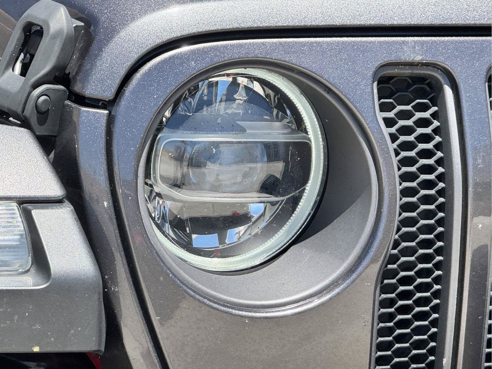 Used 2021 Jeep Wrangler Unlimited Rubicon AWD/4WD image 8