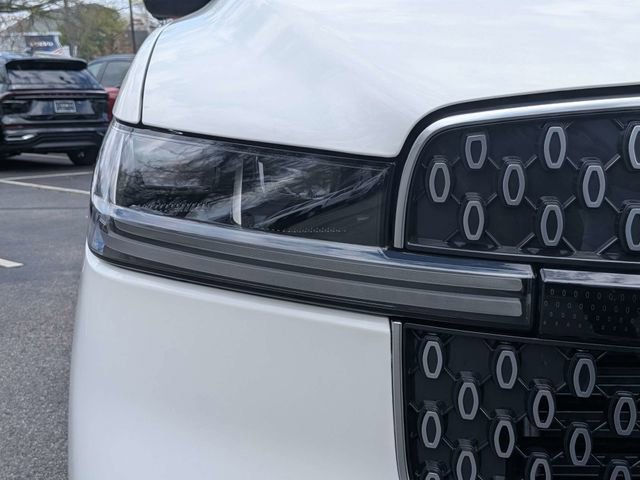 New 2026 Lincoln Navigator L Reserve image 11