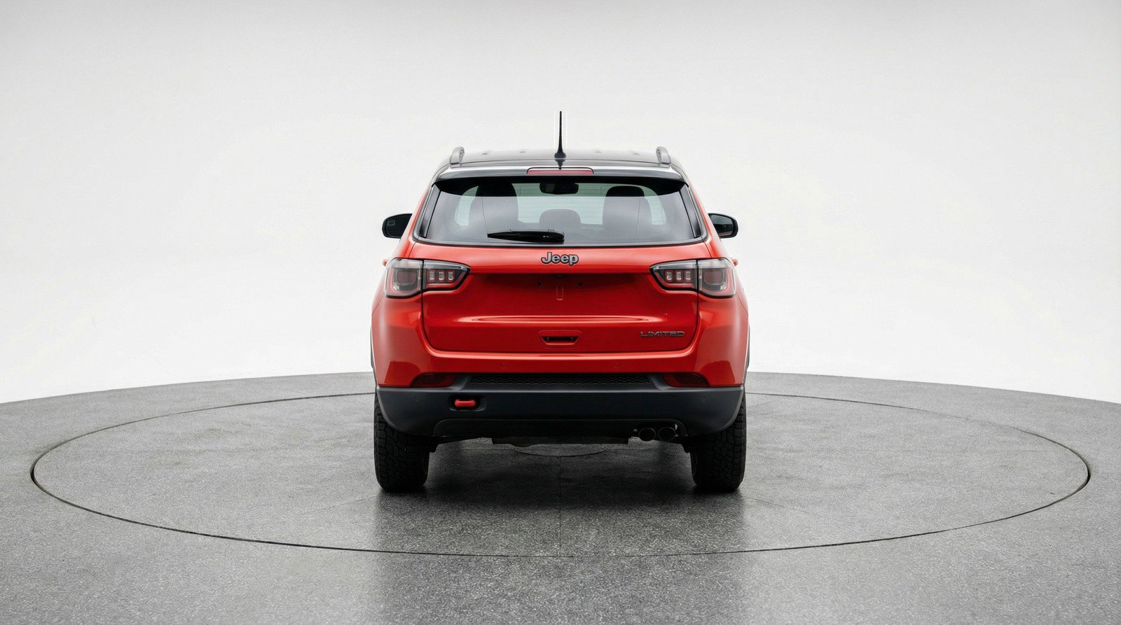 Used 2025 Jeep Compass Trailhawk AWD/4WD image 7