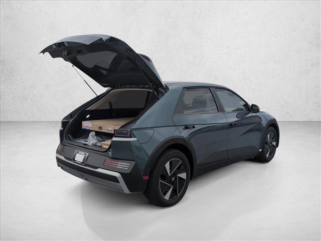 New 2026 Hyundai Ioniq 5 SE image 2