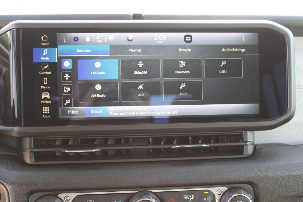 Used 2024 Jeep Gladiator Sport image 18