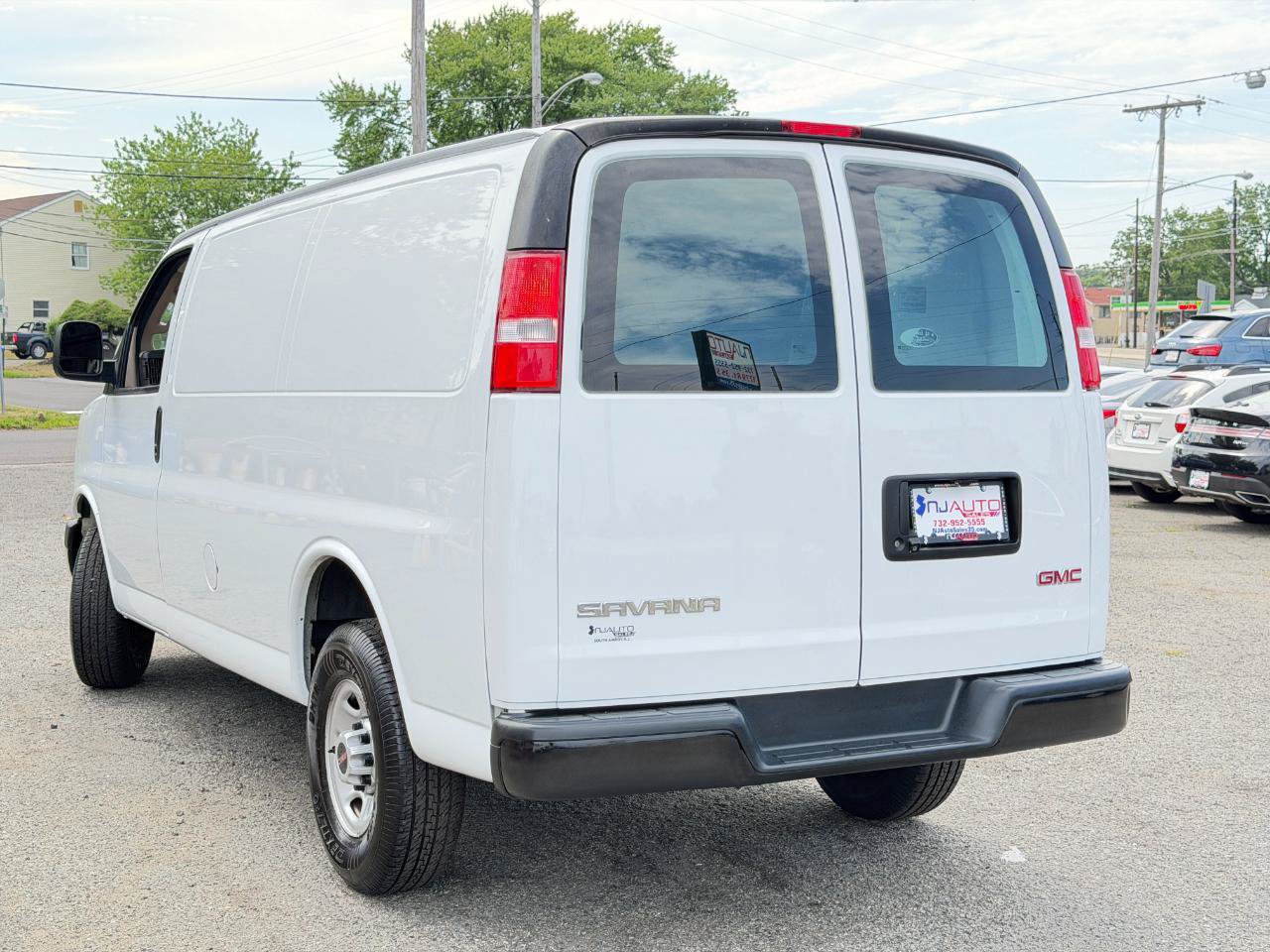 Used 2019 GMC Savana 3500 RWD image 57