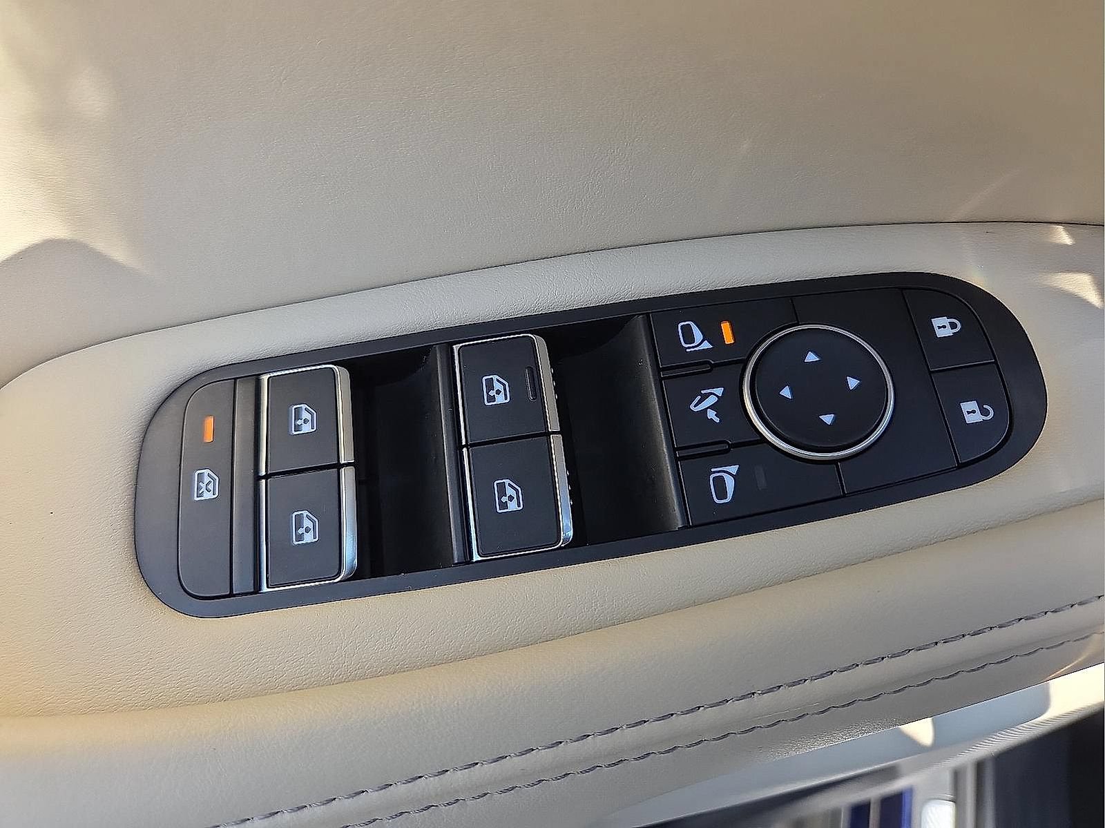 Used 2025 INFINITI QX60 Pure FWD image 15