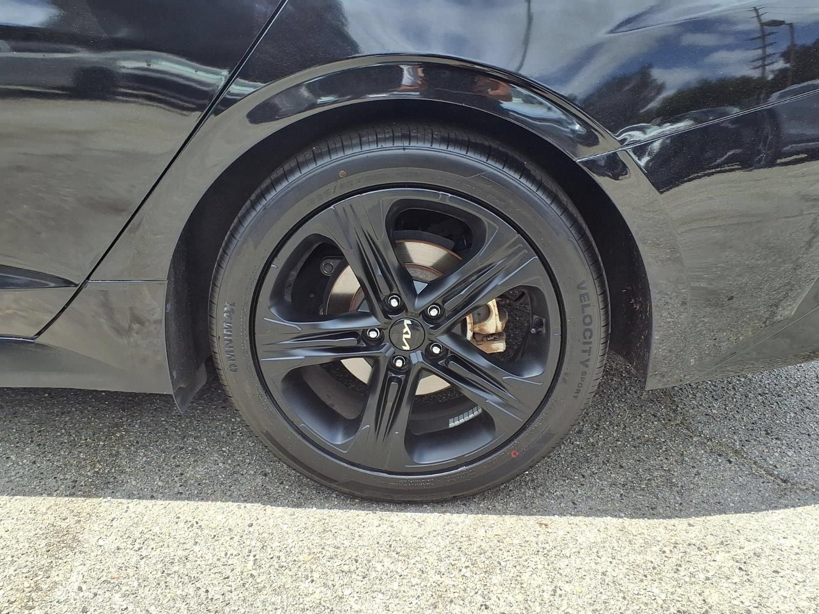 Used 2022 Kia K5 GT-Line w/ GT-Line Awd Premium Package image 4
