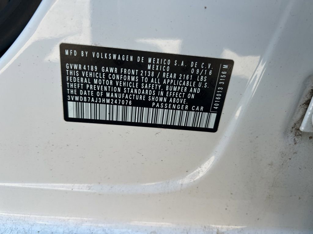 Used 2017 Volkswagen Jetta SE image 15