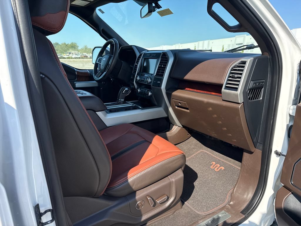 Used 2019 Ford F150 King Ranch w/ Equipment Group 601A Luxury AWD/4WD image 35