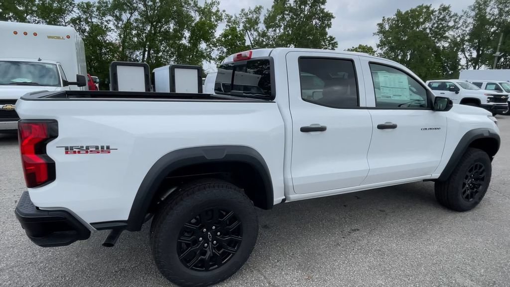 New 2026 Chevrolet Colorado Trail Boss AWD/4WD image 2