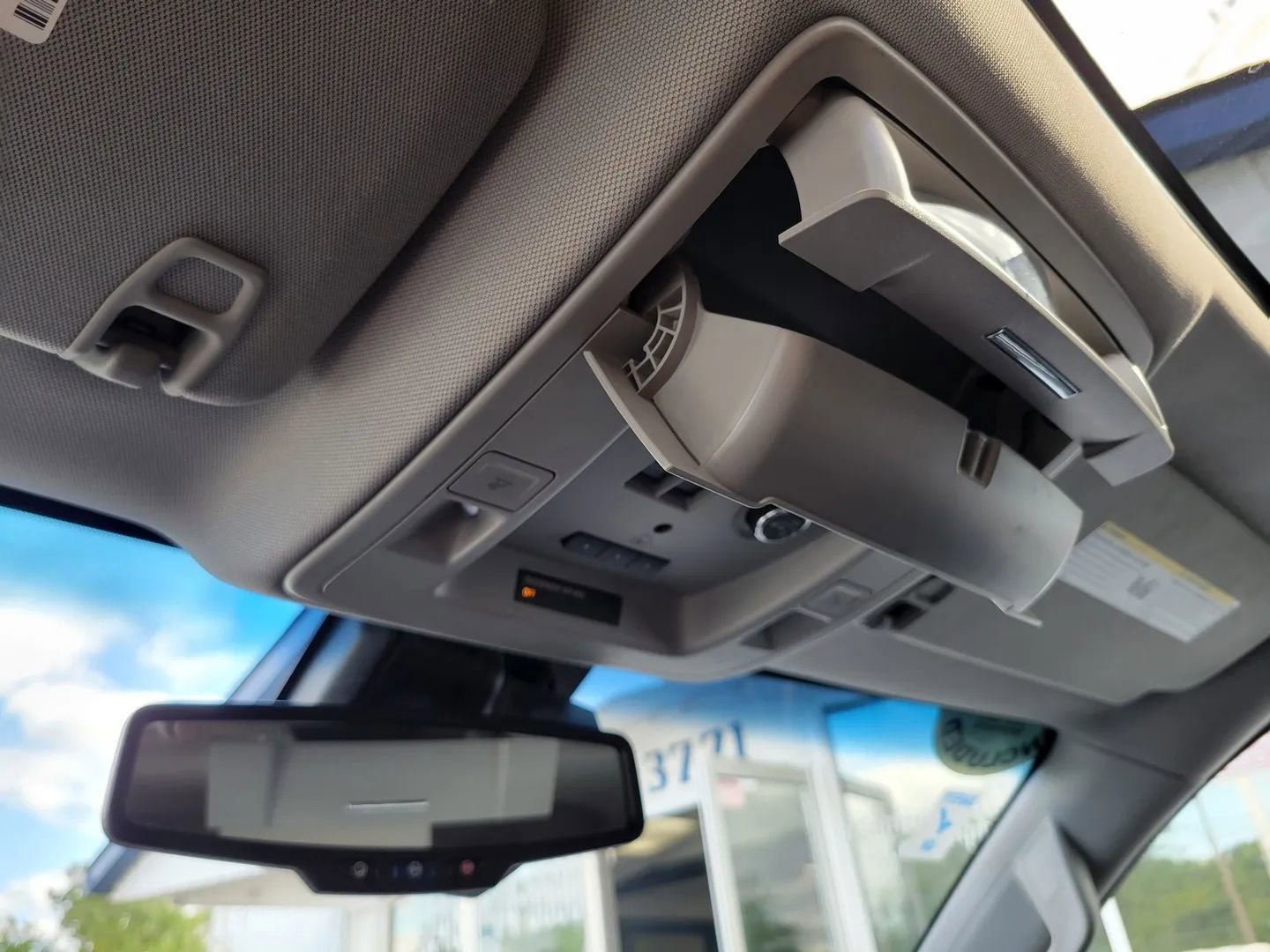 Used 2018 GMC Yukon XL Denali w/ Open Road Package image 42