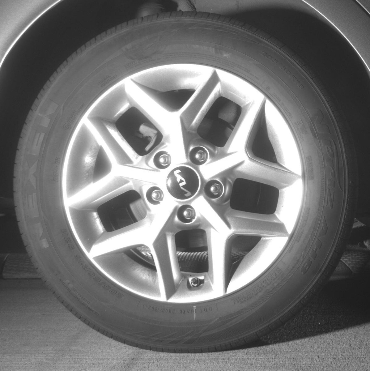 Used 2025 Kia Soul LX w/ LX Technology Package FWD image 12