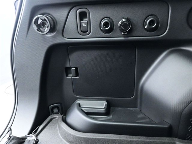 Used 2025 Subaru Forester Touring w/ Touring Package image 25