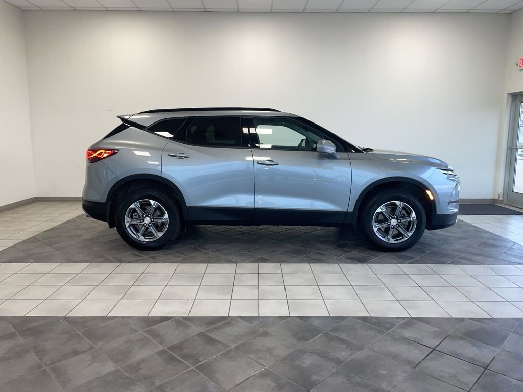 Used 2024 Chevrolet Blazer LT w/ Convenience Package image 4