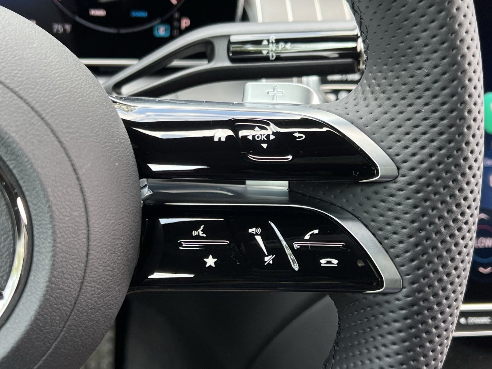 New 2026 Mercedes-Benz GLC 300 4MATIC image 29