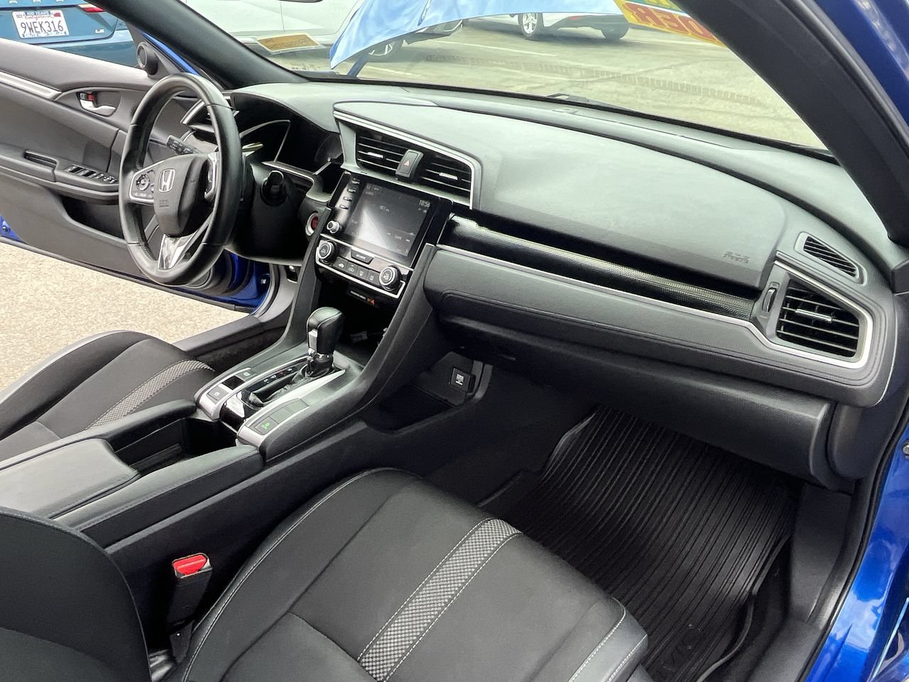 Used 2020 Honda Civic Sport image 25