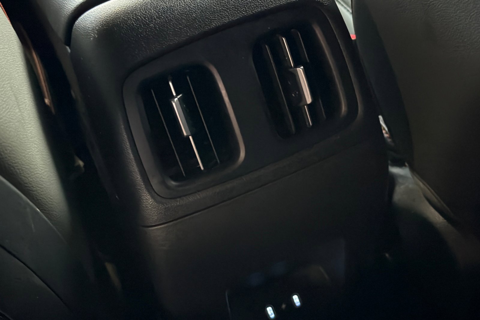 Certified 2025 Hyundai Santa Cruz Limited image 17