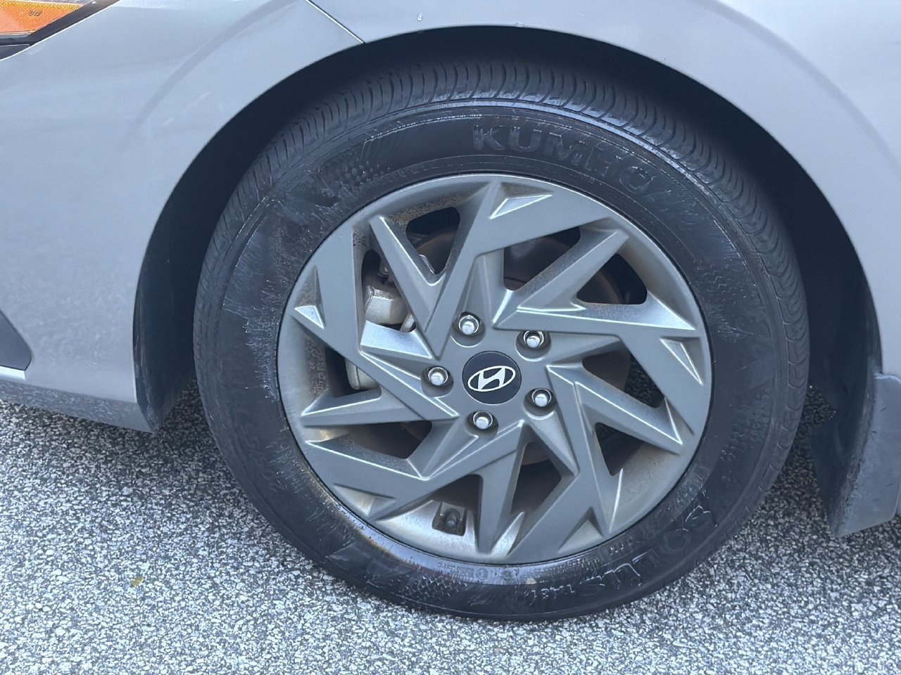 Used 2024 Hyundai Elantra SEL FWD image 27
