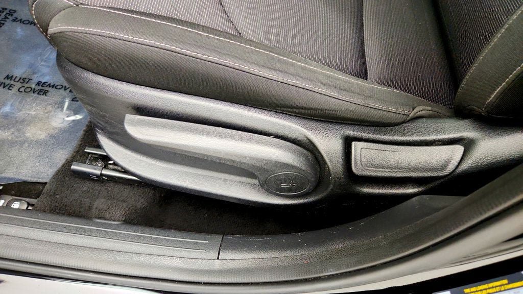 Used 2019 Kia Forte S w/ S Premium Package FWD image 12