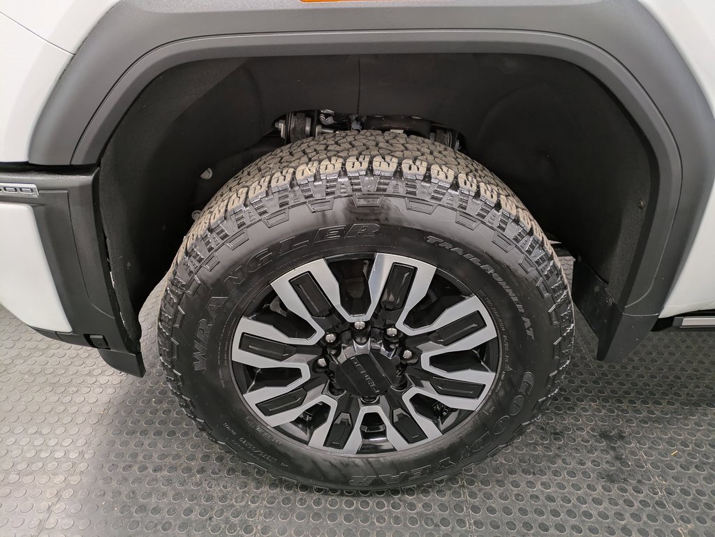 Used 2024 GMC Sierra 3500 Denali Ultimate image 7