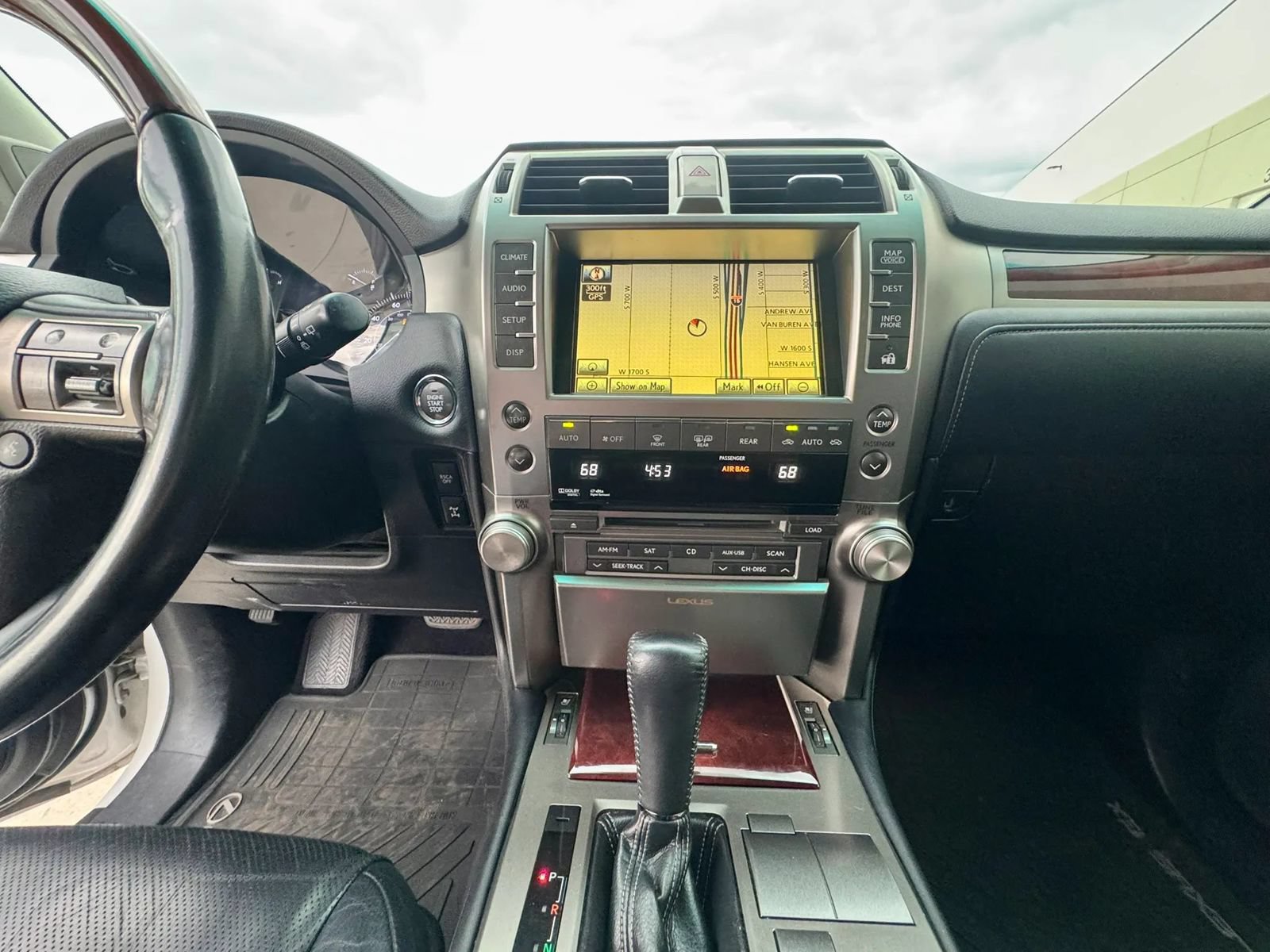 Used 2010 Lexus GX 460 w/ Convenience Pkg AWD/4WD image 10