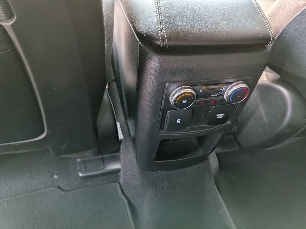 Used 2020 Ford Explorer Limited w/ Hybrid Equipment Group 310A image 26