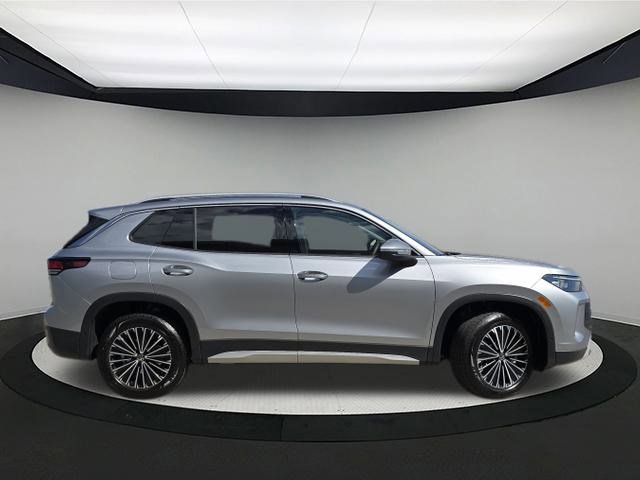 New 2025 Volkswagen Tiguan S image 8