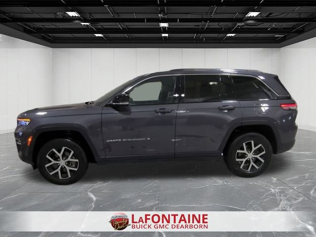 Used 2023 Jeep Grand Cherokee Limited image 5