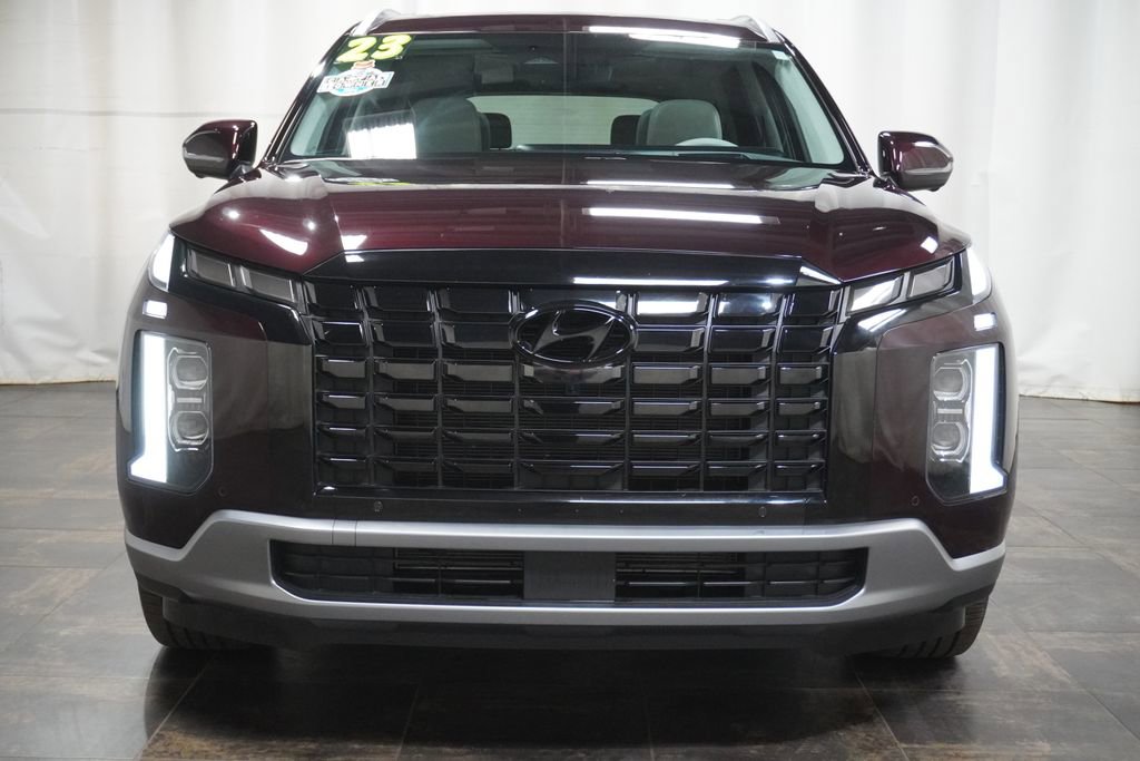 Used 2023 Hyundai Palisade Limited w/ Cargo Package image 13