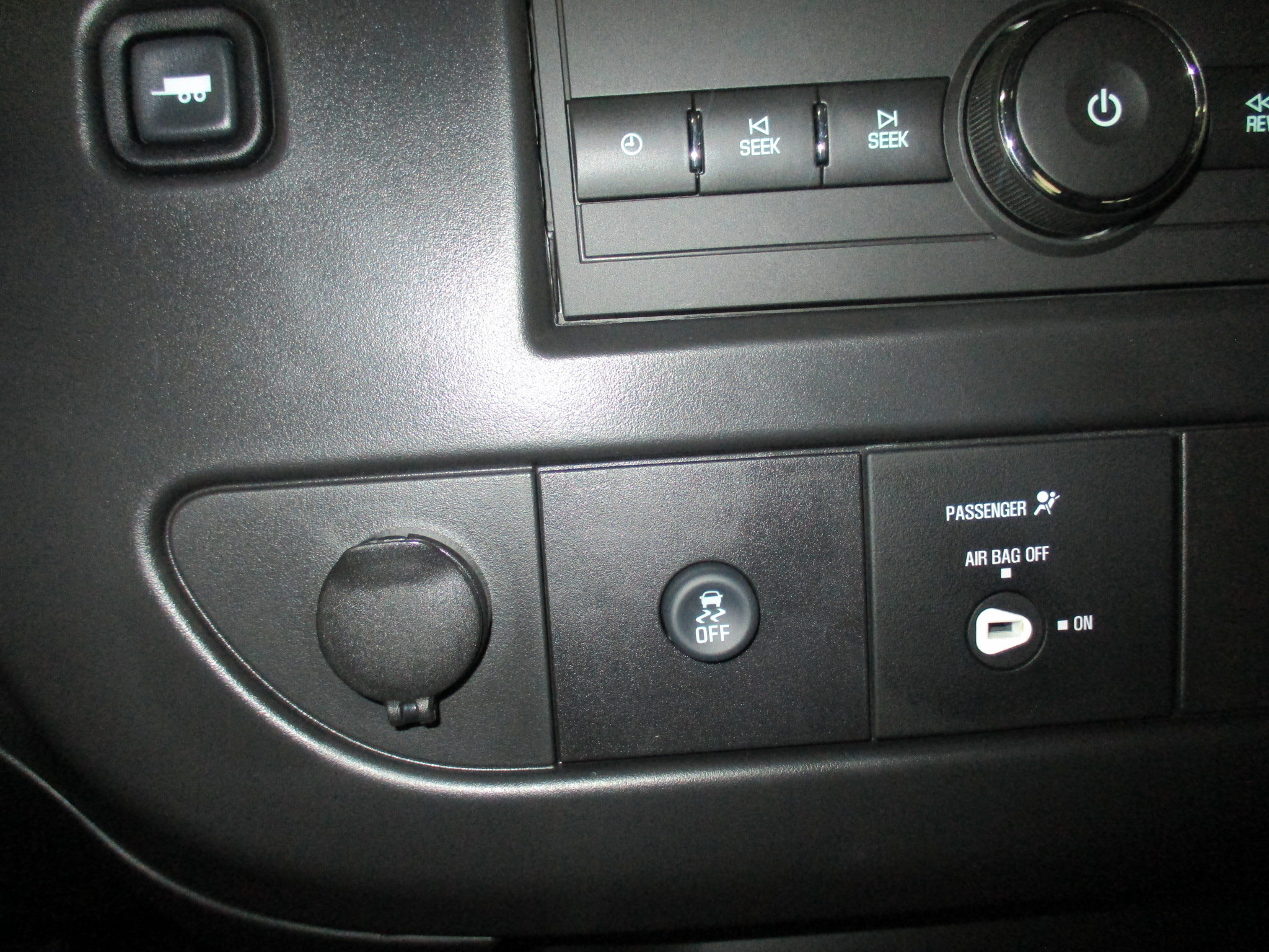 New 2026 GMC Savana 2500 w/ Driver Convenience Package RWD image 28