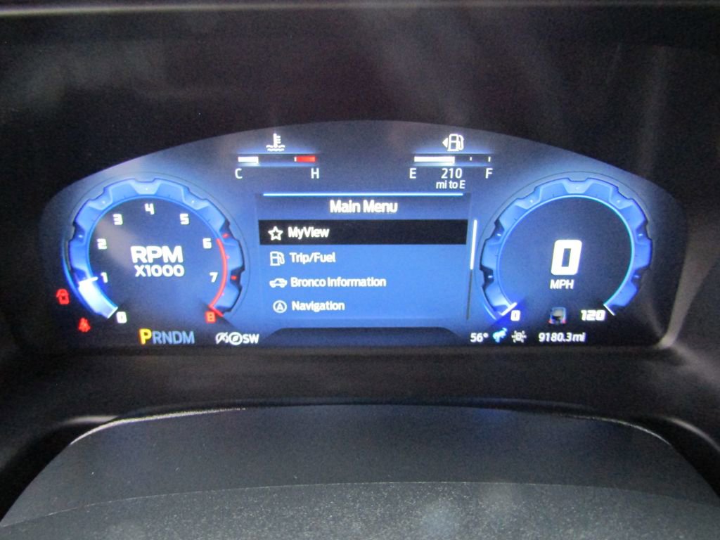 Used 2025 Ford Bronco Outer Banks AWD/4WD image 19