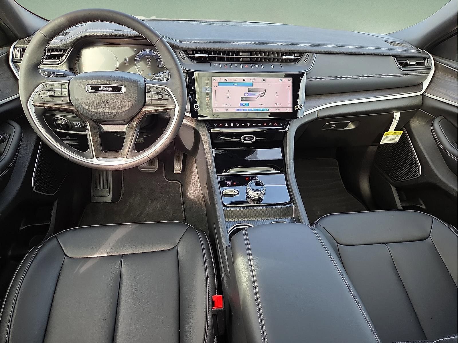 New 2026 Jeep Grand Cherokee L Limited image 12