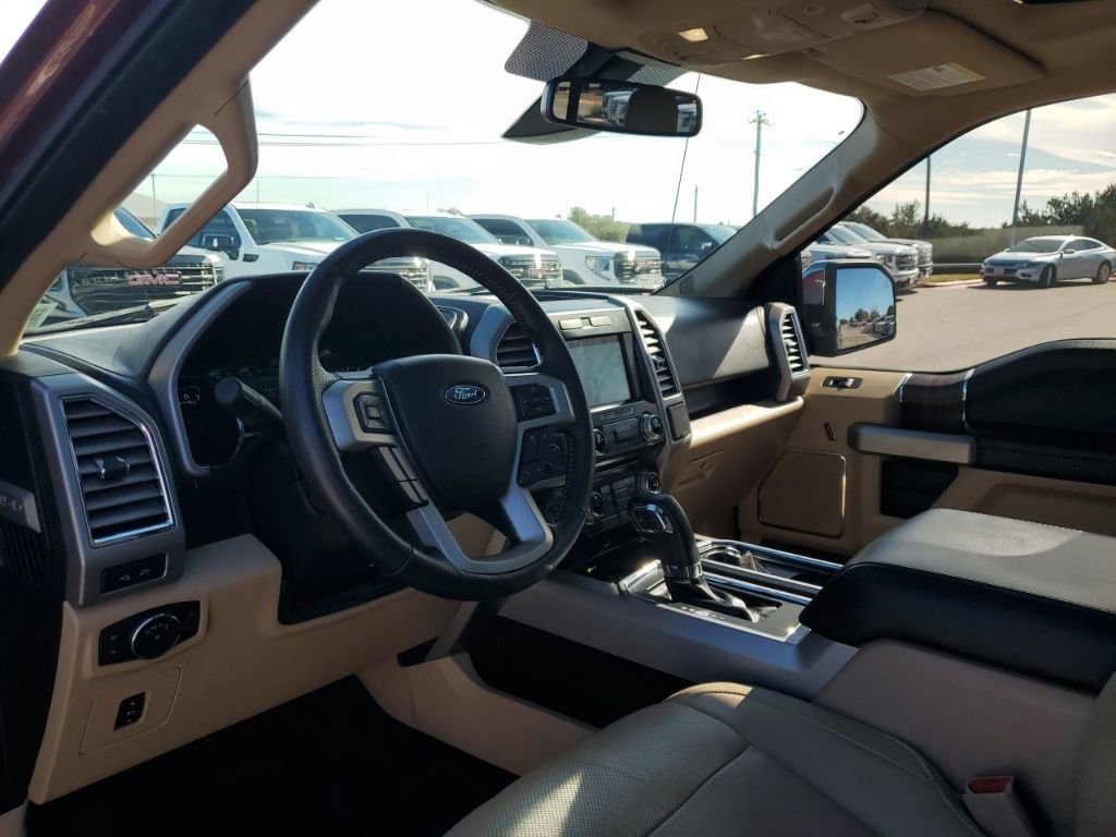 Used 2016 Ford F150 Lariat w/ Equipment Group 502A Luxury image 29