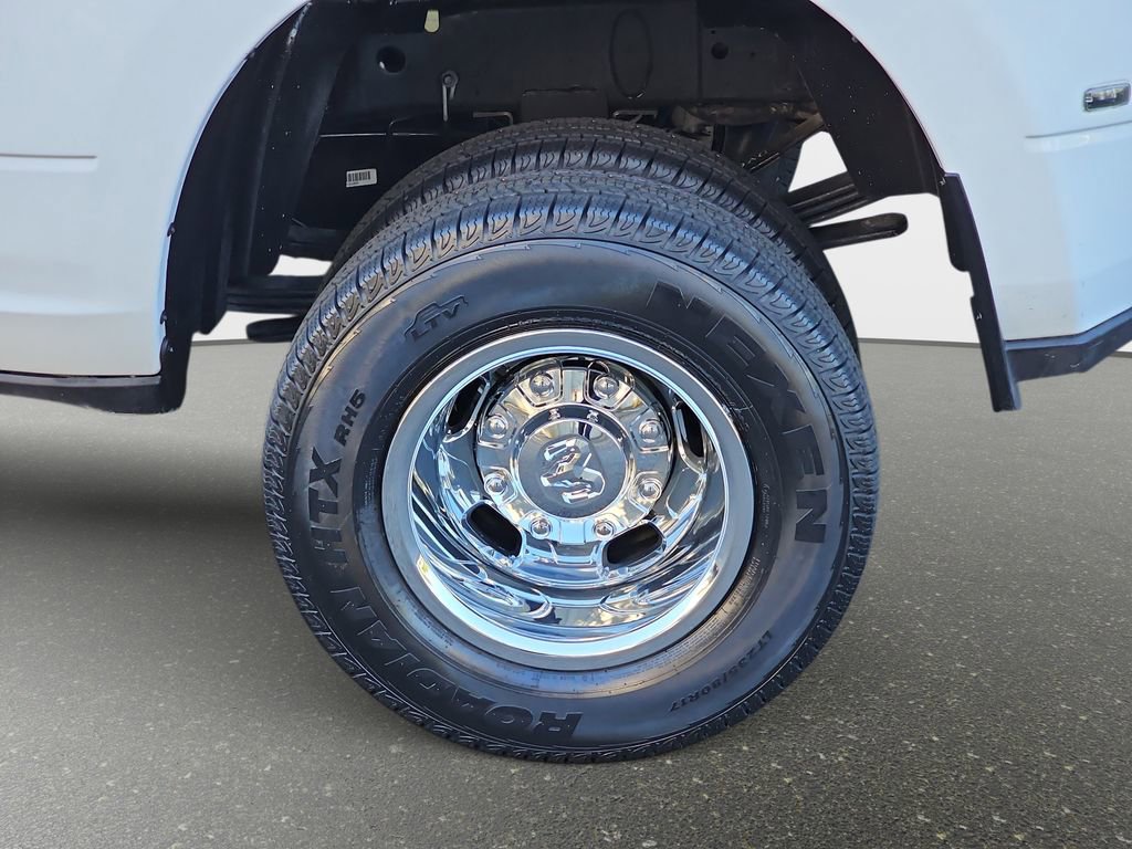 Used 2024 RAM 3500 Tradesman w/ Cold Weather Group AWD/4WD image 35