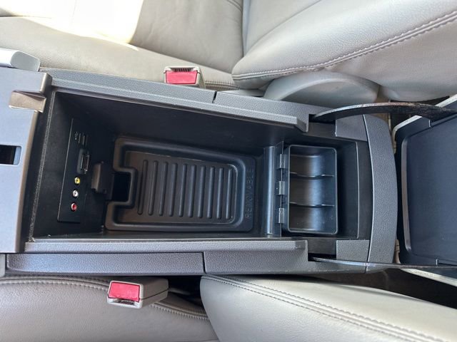 Used 2013 Ford Edge SEL image 29