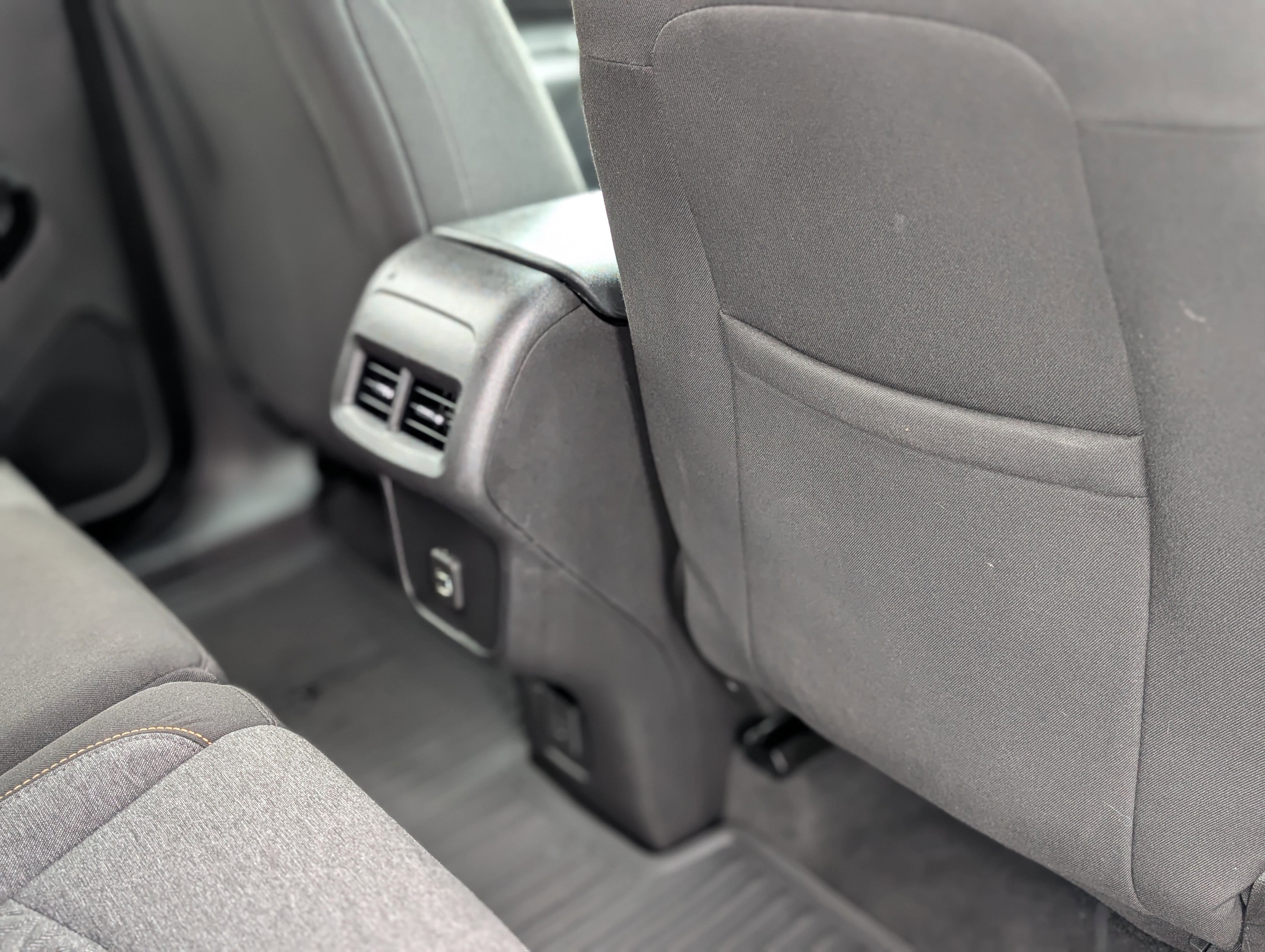 Used 2022 Chevrolet Equinox LT image 40