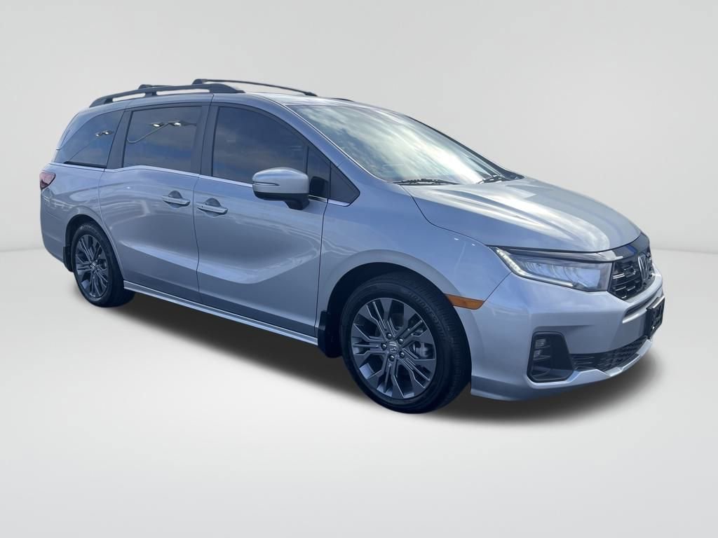 Used 2025 Honda Odyssey Touring image 10