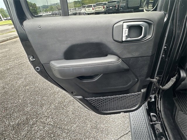 Used 2020 Jeep Gladiator Overland image 21