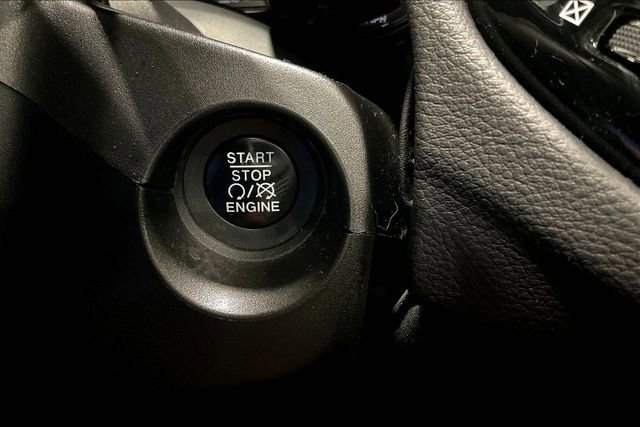 Used 2018 Jeep Compass Limited w/ Navigation Group image 33