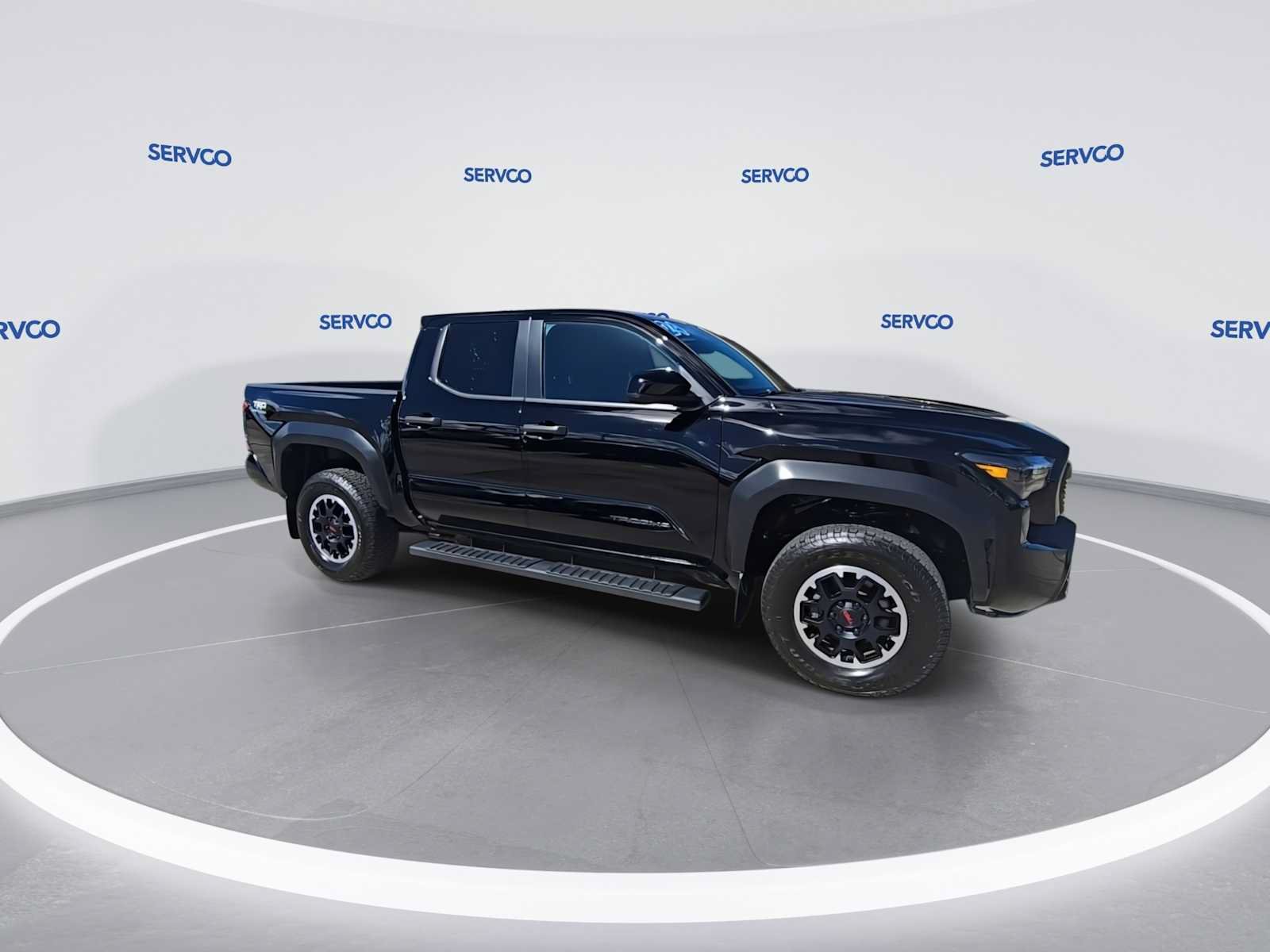 Used 2024 Toyota Tacoma TRD Off-Road AWD/4WD image 7