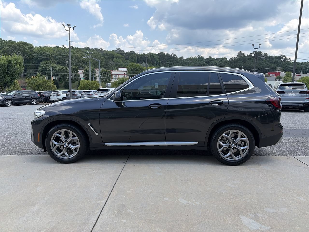 Used 2023 BMW X3 xDrive30i w/ Convenience Package w/ZPA AWD/4WD image 5
