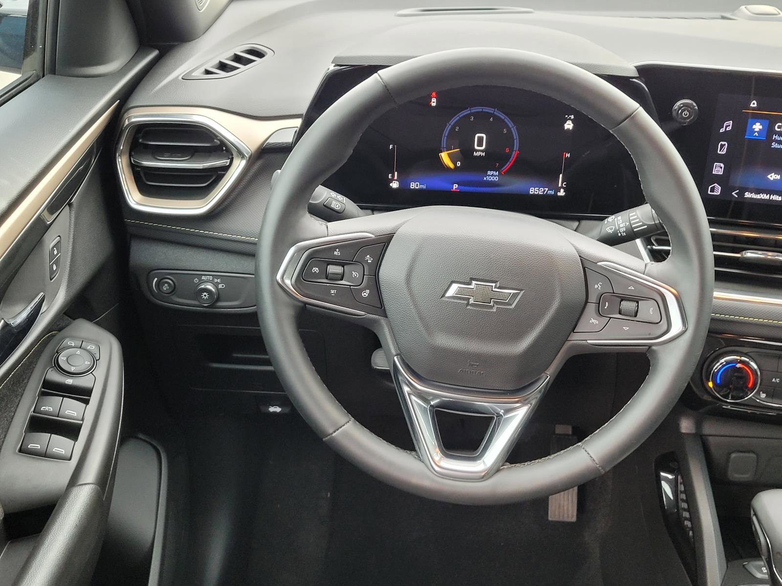 Used 2025 Chevrolet TrailBlazer ACTIV image 6