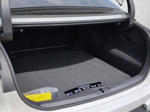 Certified 2024 Toyota Crown XLE image 6