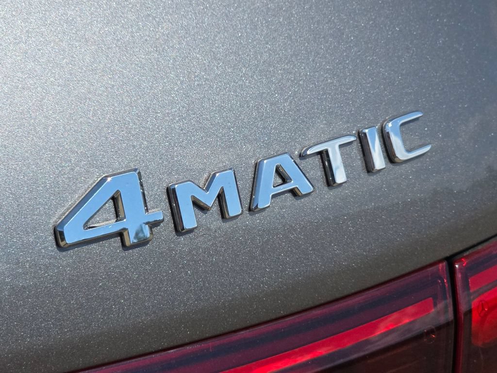 New 2026 Mercedes-Benz GLB 250 4MATIC image 5