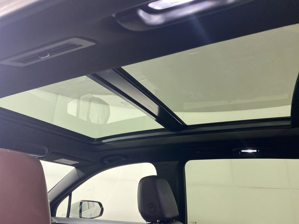 Used 2021 Cadillac XT6 Premium Luxury AWD/4WD image 15