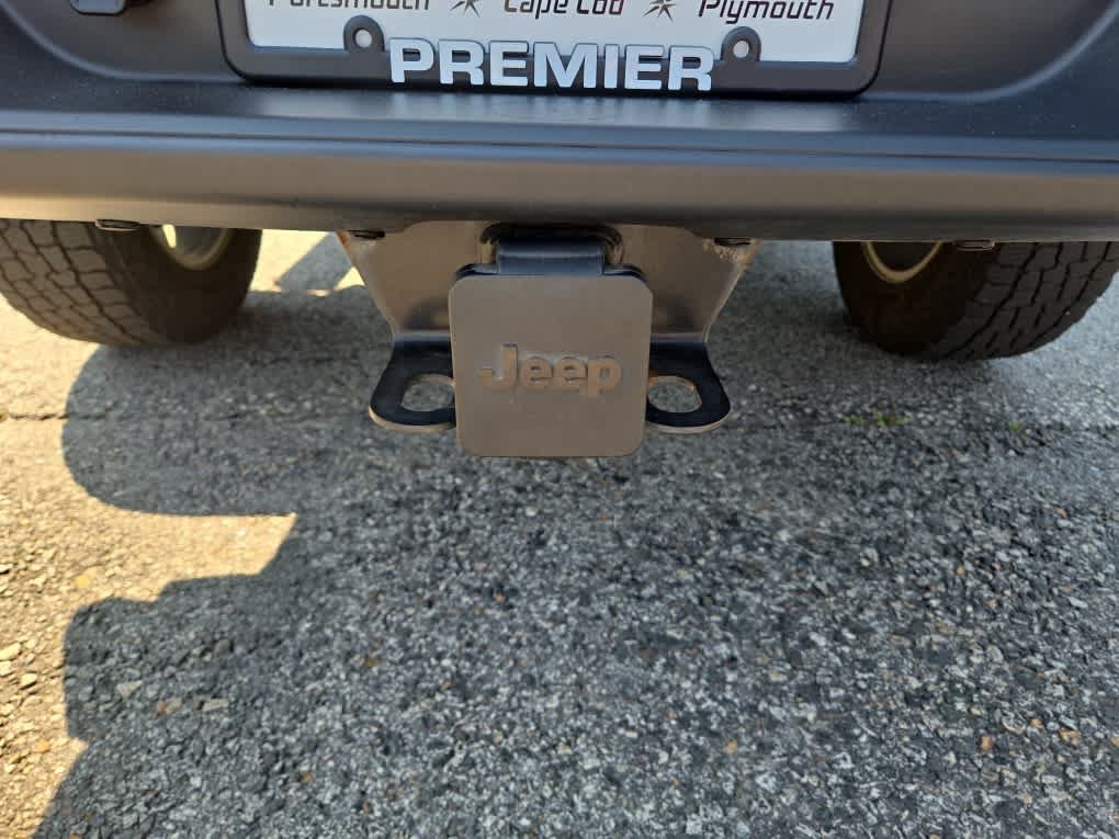 Used 2020 Jeep Gladiator Overland AWD/4WD image 33