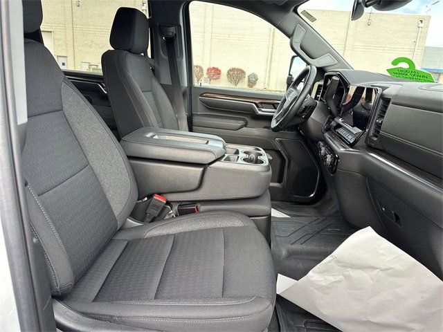 Certified 2024 Chevrolet Silverado 3500 LT w/ Convenience Package image 26