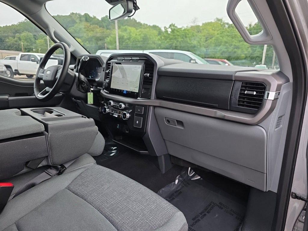 Used 2024 Ford F150 XLT image 19